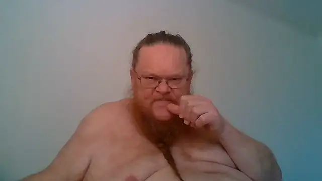 Chat +18 de Kaappi1967 ao vivo