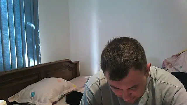 hugedickedd Chat XXX live