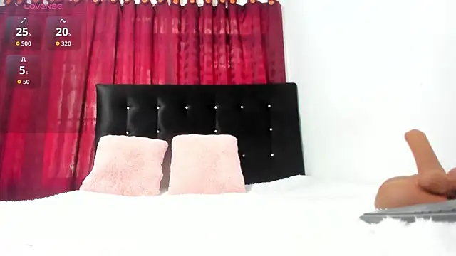 Онлайн чат XXX Sophia_Moons_