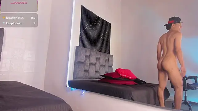 Liamsubtle01 Live XXX Chat