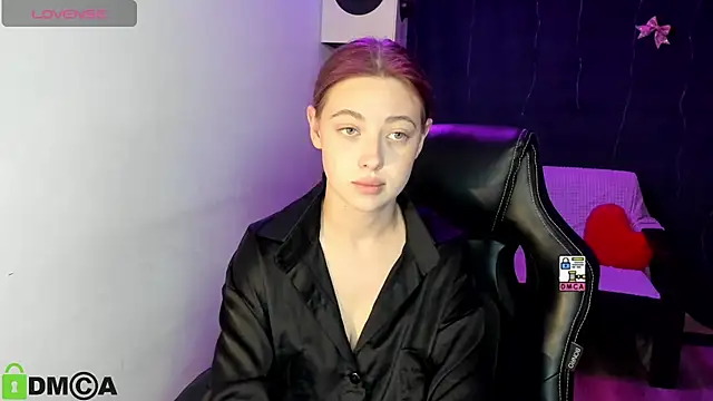 צ'אט XXX בשידור חי של AmourLily