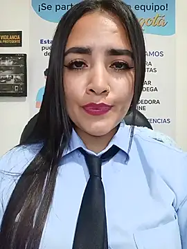 MAYE__13 Adlı Modelin Web Kamerası Şovu
