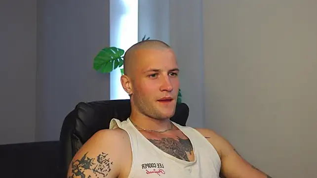 צ'אט XXX בשידור חי של Igor_Wilde
