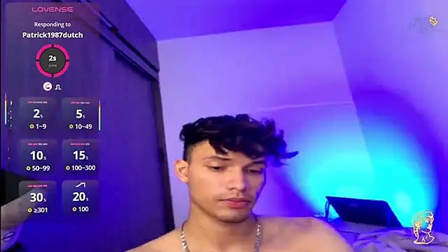 Chat XXX ao vivo de AlexxxGod