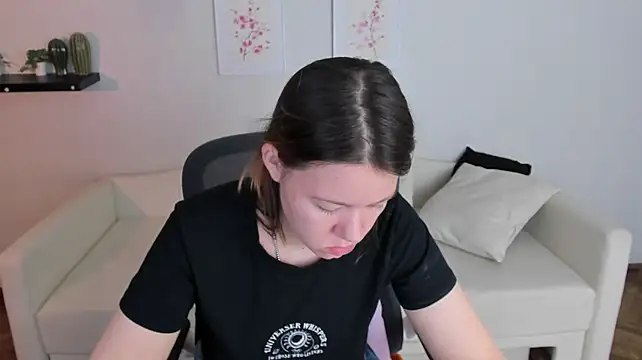 Czat XXX na żywo – Nabi_Brown