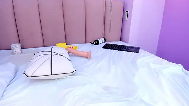 camila_scoth Adlı Modelin Canlı XXX Sohbeti