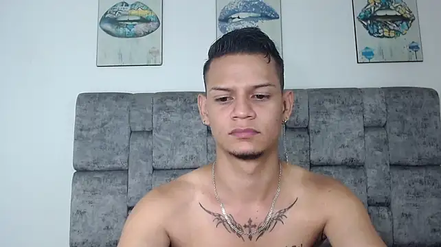 Chat +18 de axcel_boy_ ao vivo