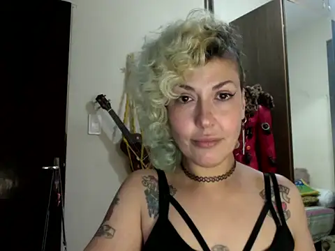 Chat XXX en directo de MariLouM