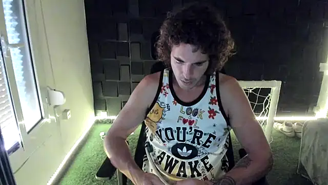 Czat XXX na żywo – joaquin420_hot