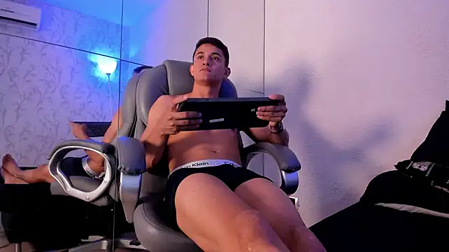 Simon_Axe 라이브 XXX 채팅