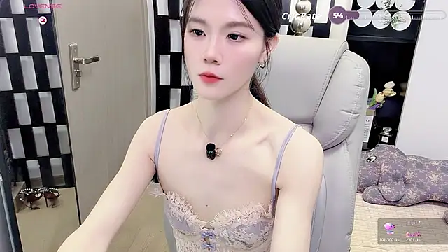 Yueyue-MM 网络视讯表演