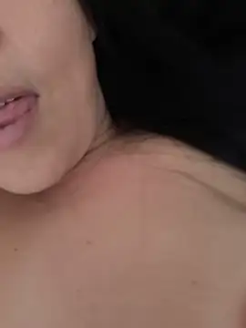 bela_mi's Webcam Show