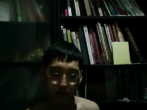 Lv8763 即時 XXX 聊天