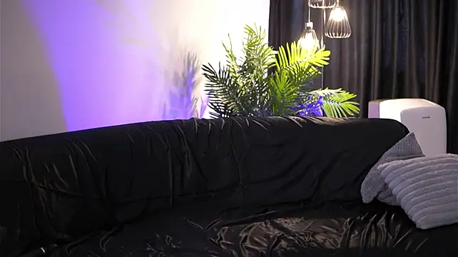 XXX chat uživo modela Aisha_Bee