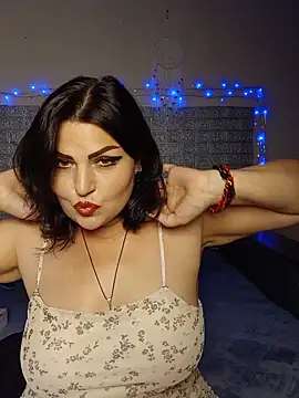 kataleya94 Adlı Modelin Canlı XXX Sohbeti