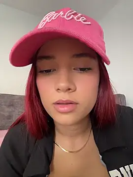 XXX chat uživo modela amber_sparkle