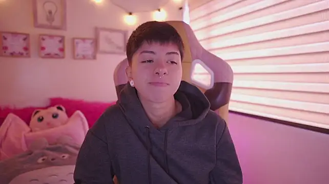 tommy_blue 라이브 XXX 채팅