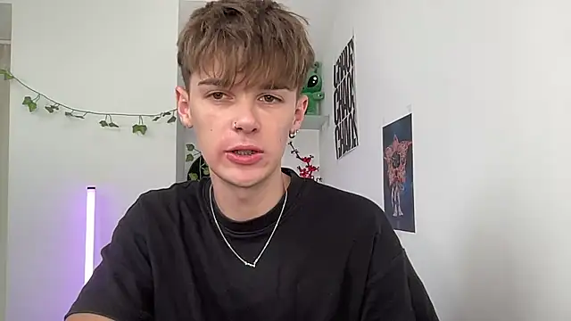 YourMilkyGuy – Live XXX-chat