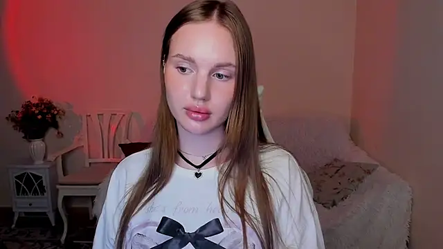 Živý XXX chat MishkaMe