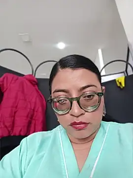 Chat XXX ao vivo de SOFI__10