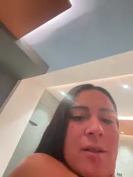 exoticnoah Chat XXX in diretta