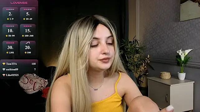 Katty__lights: απευθείας συνομιλία ΧΧΧ