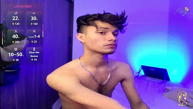 AlexxxGod Chat XXX in diretta