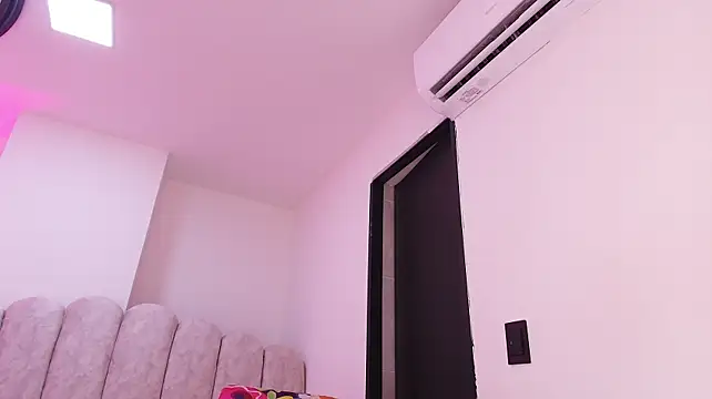 Karla_hilton1's Live XXX Chat