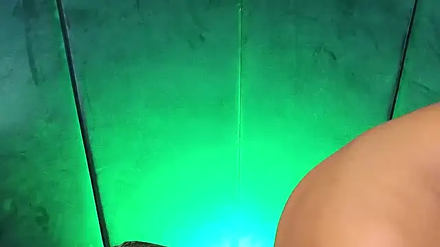 Aaron_Eze 在線直播表演
