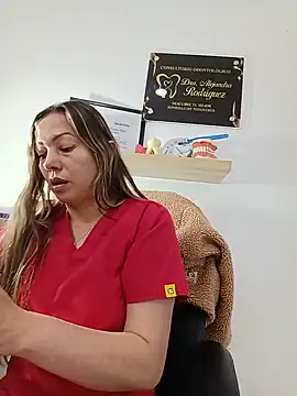 _Dentist-Madisson_04 Pertunjukan Webcam