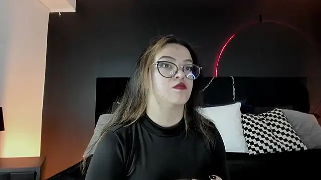 _Jade_16 XXX чат на живо