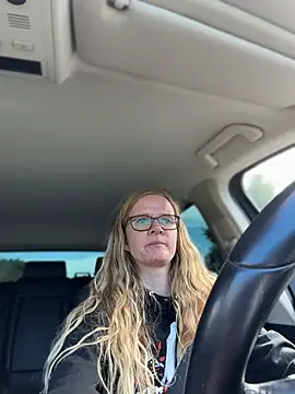 Bikergirl_97 Webcam-Show
