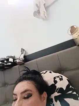 Živý XXX chat katysquirtdirty