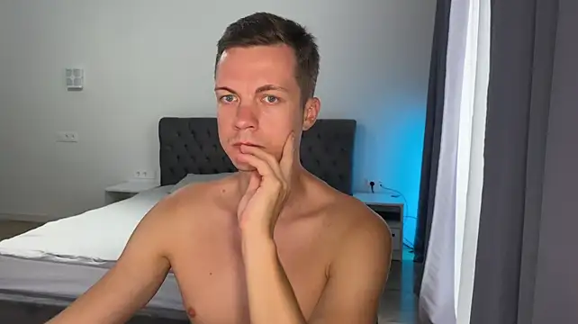 max_shy – Kamerová šou