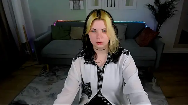 Chatroom XXX en direct de AliceSpencery