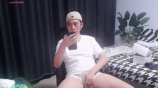 yichen008 Live XXX Chat