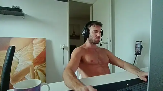 alpha-hunk XXX чат на живо
