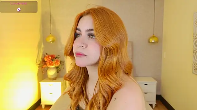 april_rousse Adlı Modelin Canlı XXX Sohbeti