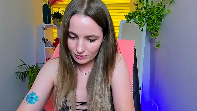 Mila-moon Live XXX-chat