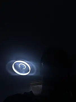 gloria7v05's Live XXX Chat