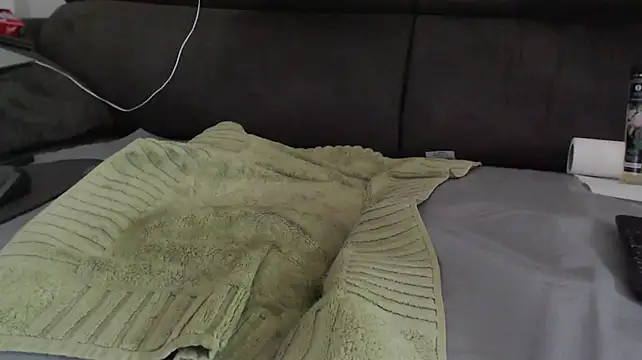 HelmutGGG1986's Live XXX Chat