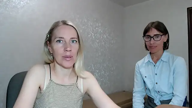 Javelinka's Live XXX Chat