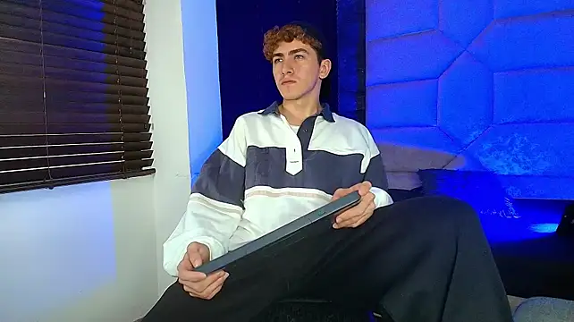 Chat XXX en directo de Tyler_Mcrey