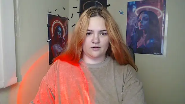 RinaRiii élő XXX-chatje