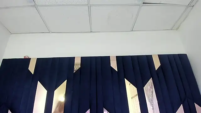 Онлайн чат XXX Lisass1