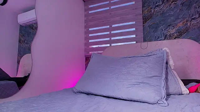 Živý XXX chat anais_dl