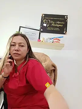 Show de _Dentist-Madisson_04 na webcam