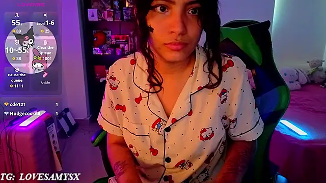 Lovelyamyy's Live XXX Chat