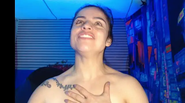 Chatroom XXX en direct de rosse_2504