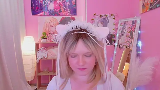 lunakitsune Adlı Modelin Canlı XXX Sohbeti